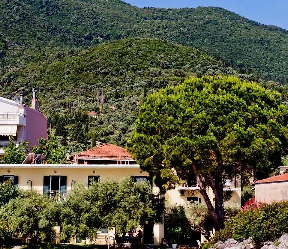 Daniel Apart-hotel Nikiana